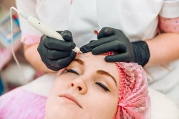 Лечебная и врачебная косметология в Краснодаре